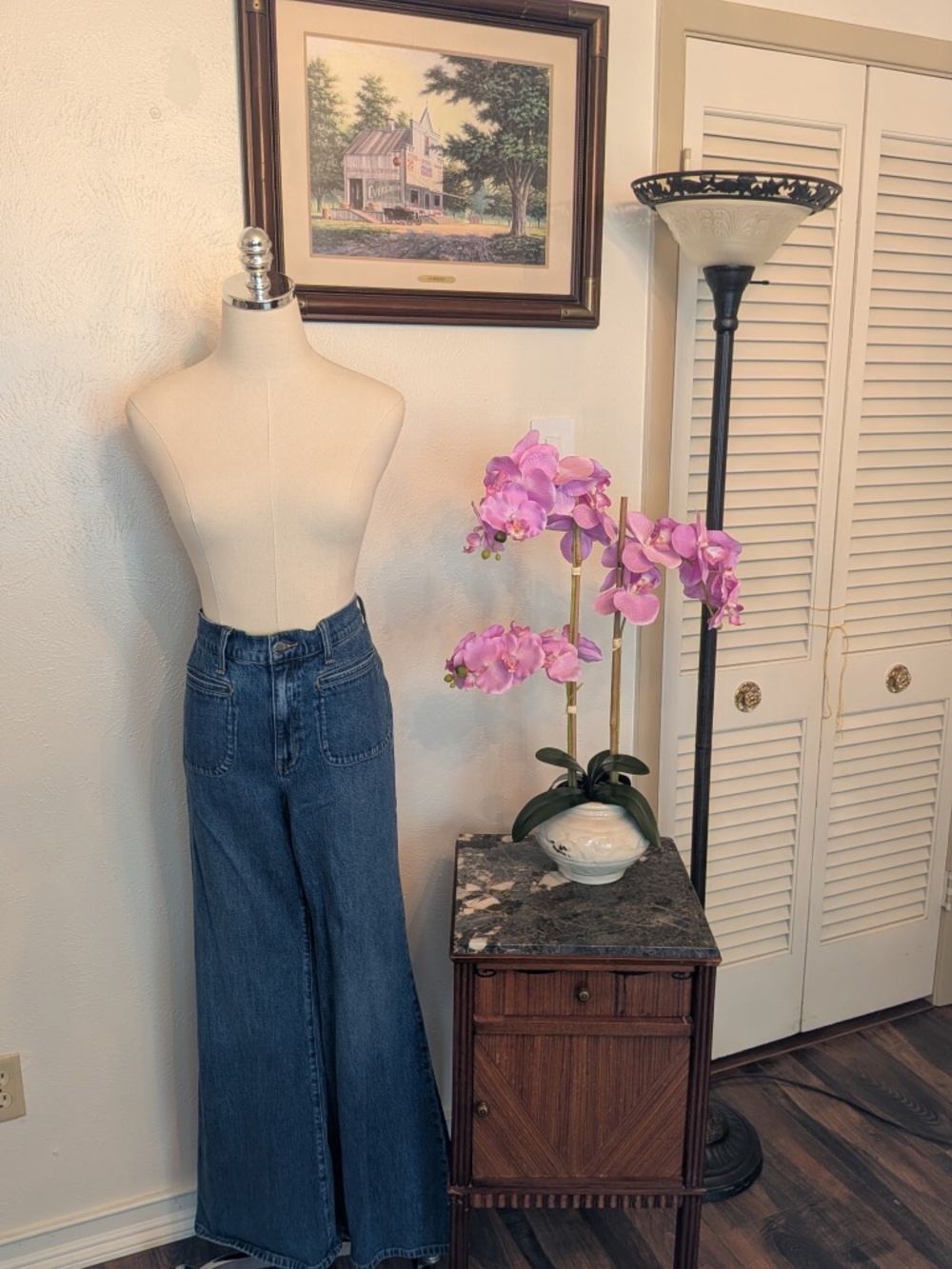 J. Crew Flared Leg Jeans - Size 30 - Stretchy & Stylish!